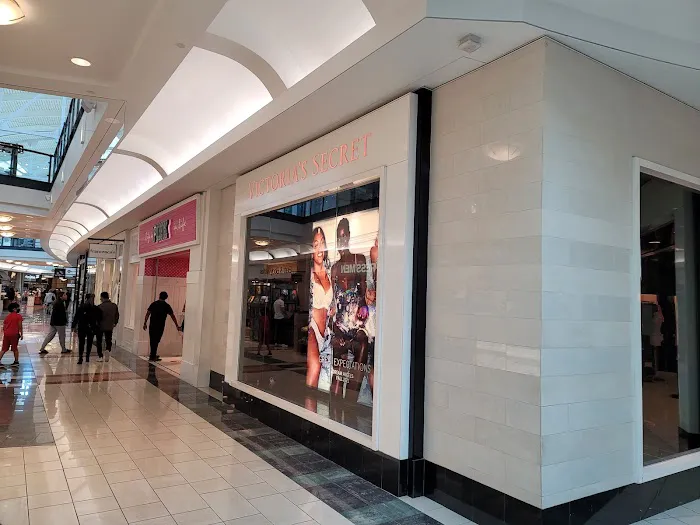 Victoria's Secret & PINK by Victoria's Secret 3