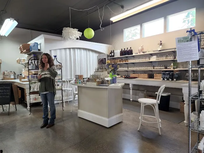Annie Oakley Natural Perfumery 9