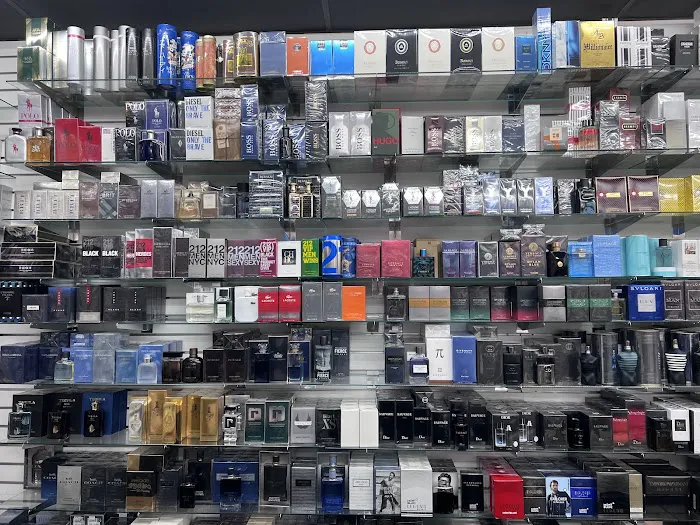 Perfume Outlet 1