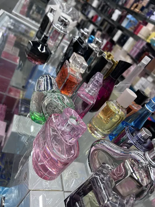 Perfume Outlet 5