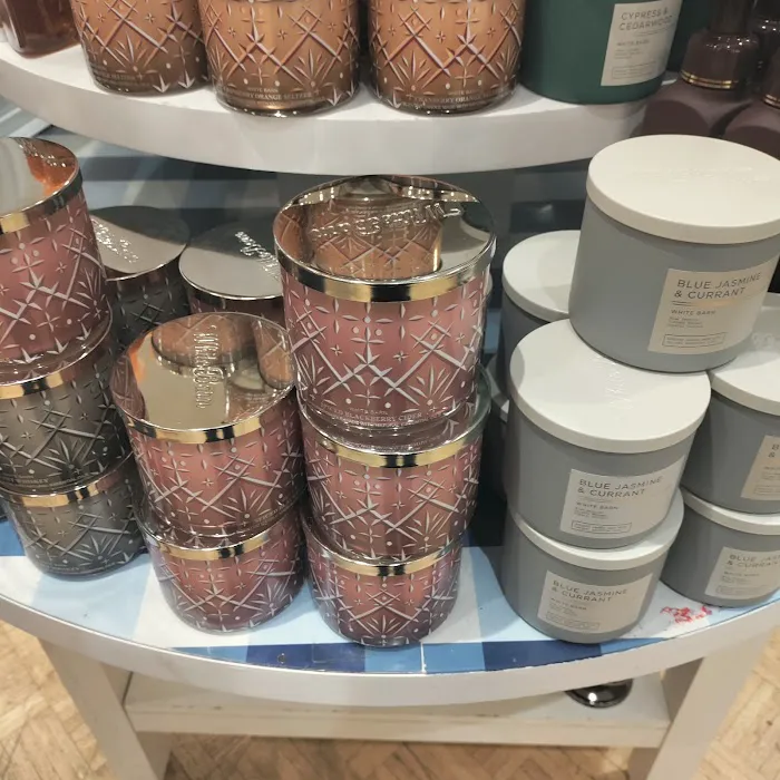 Bath & Body Works 2