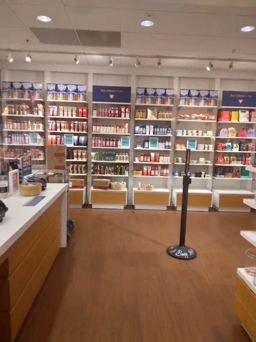 Bath & Body Works 1