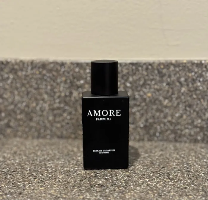 Amore Parfums 0