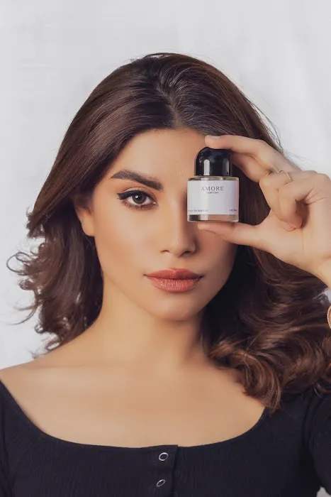 Amore Parfums 3