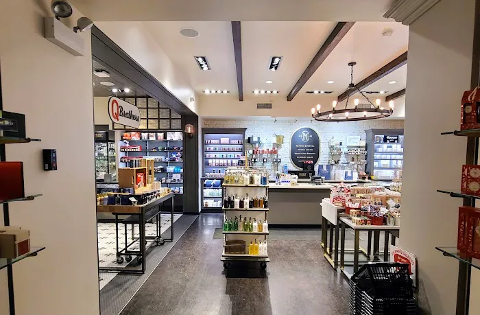 The Shops at Merz 6