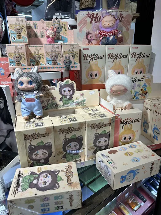Raffy's Gift Shop 1
