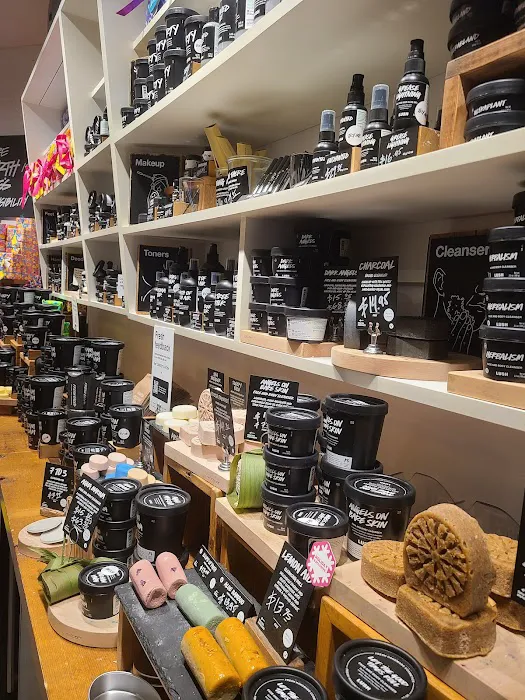 Lush Cosmetics Southport 2
