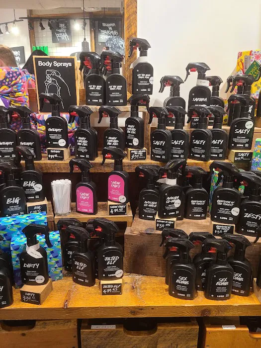 Lush Cosmetics Southport 3