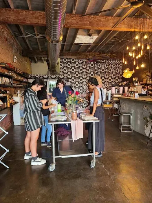 Workshop Apothecary 4