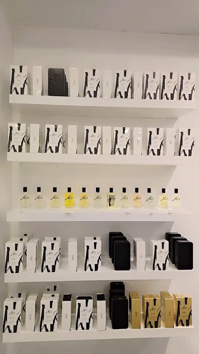 House of Niche 2