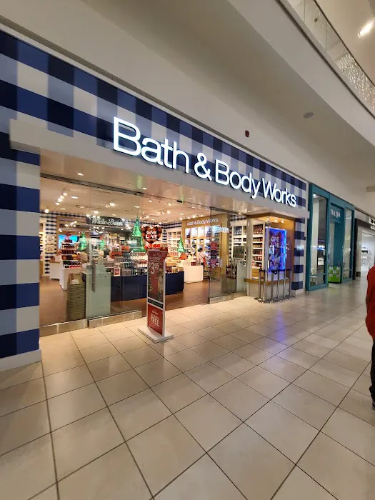 Bath & Body Works 1