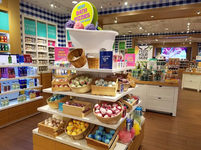 Bath & Body Works 0