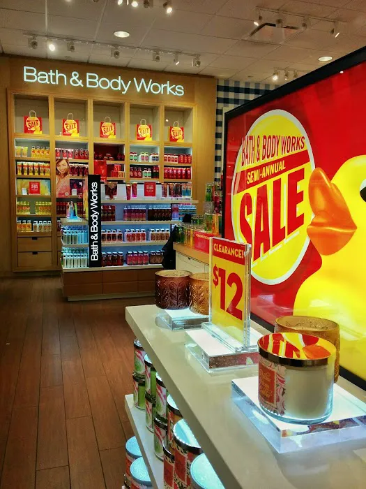 Bath & Body Works 8