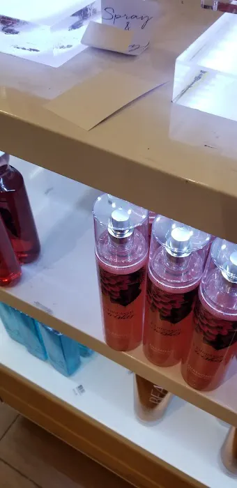 Bath & Body Works 9