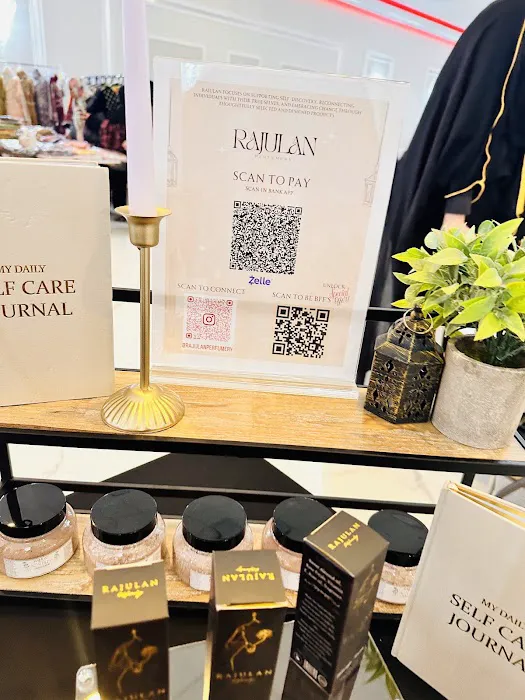 Rajulan Perfumery 0