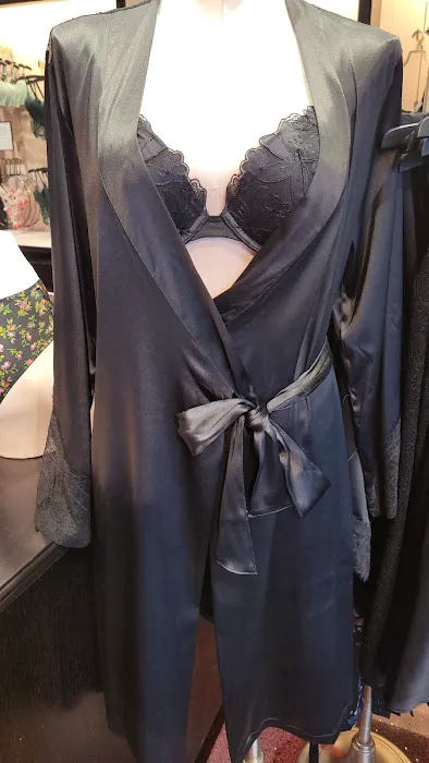 Victoria's Secret & PINK by Victoria's Secret 5