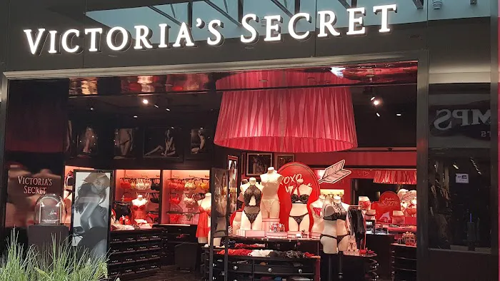 Victoria's Secret & PINK by Victoria's Secret 1