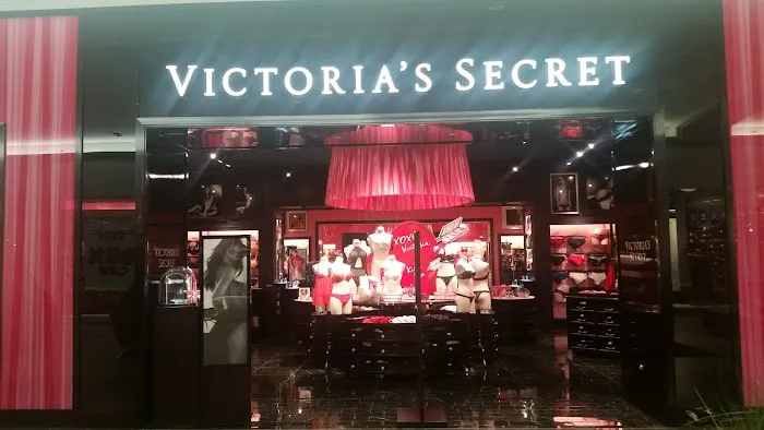 Victoria's Secret & PINK by Victoria's Secret 7