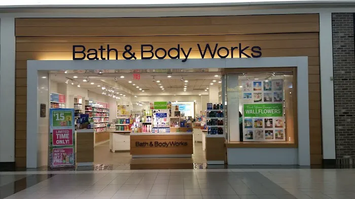 Bath & Body Works 2