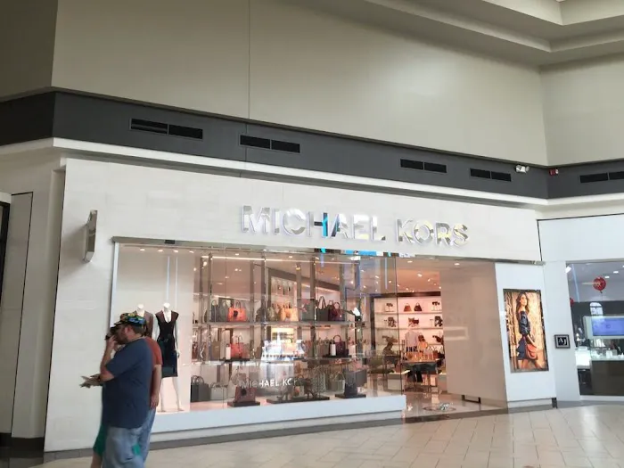 Michael Kors 1