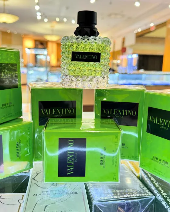 A & R Perfumes - University Park Mall 7