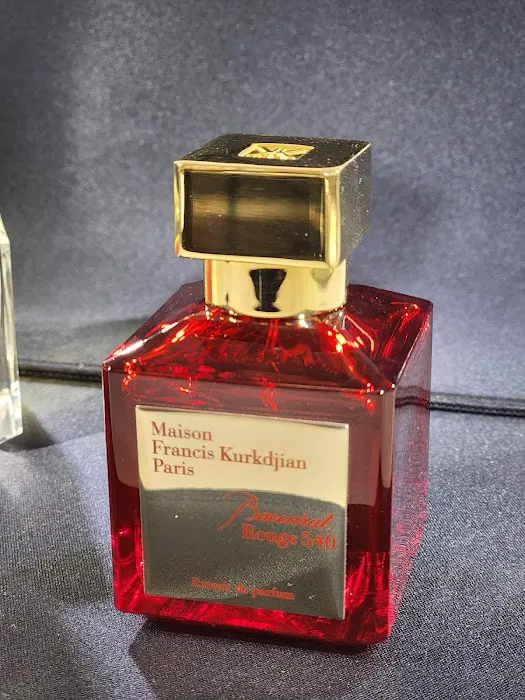Designer Outlet Perfume Store Indiana 6