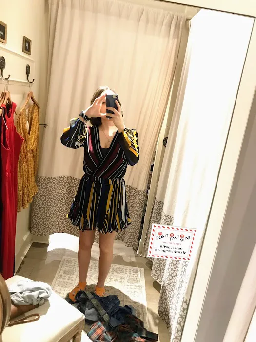 francesca's 0