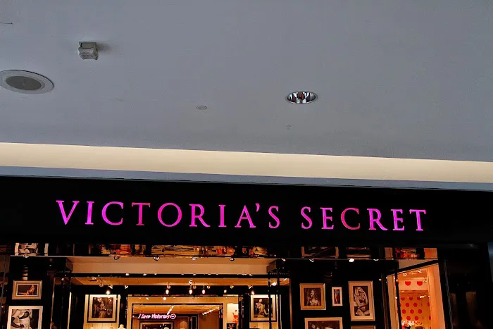 Victoria's Secret & PINK by Victoria's Secret 1