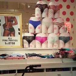 Victoria's Secret & PINK by Victoria's Secret ico