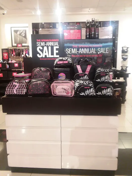Victoria's Secret & PINK by Victoria's Secret 7