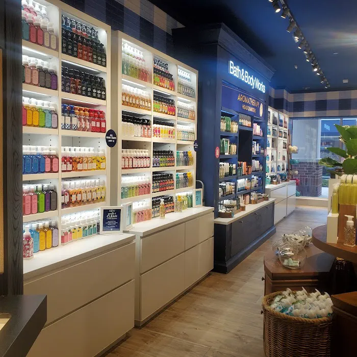 Bath & Body Works 2