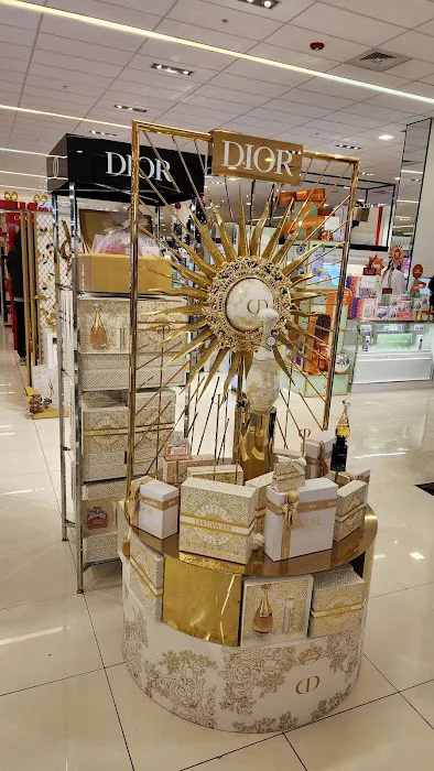 Macy's 4