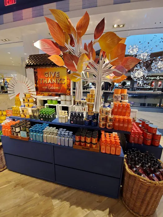 Bath & Body Works 1