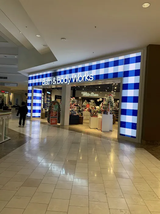 Bath & Body Works 2