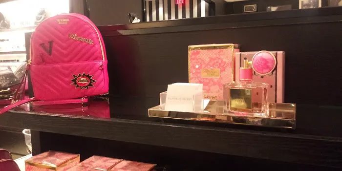 Victoria's Secret 4
