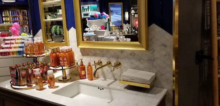 Bath & Body Works 3