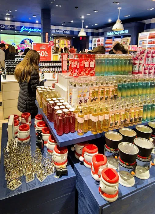 Bath & Body Works 4