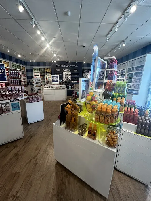 Bath & Body Works 2