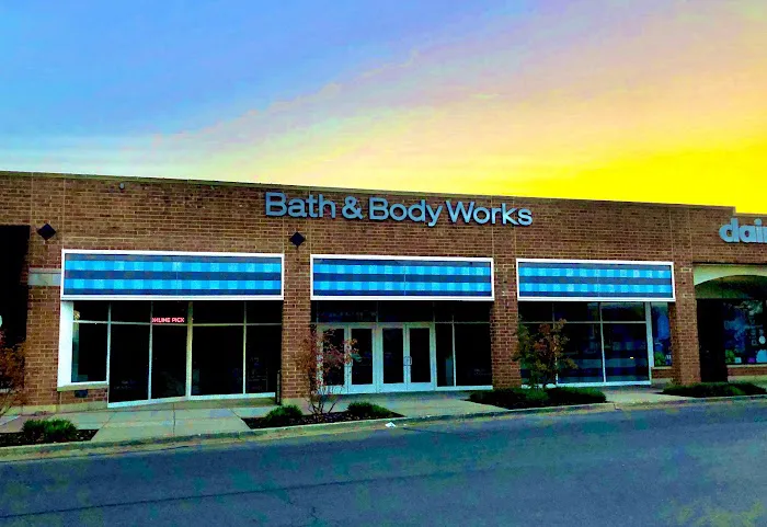 Bath & Body Works 6
