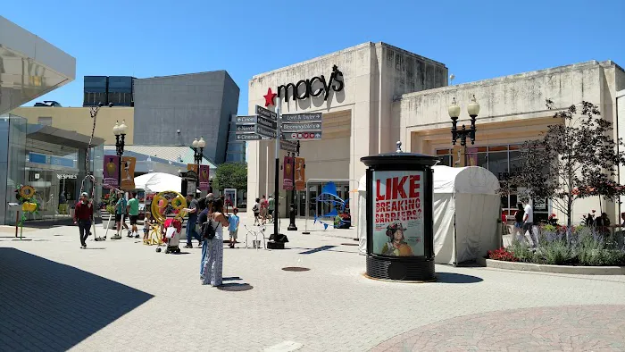 Macy's 1