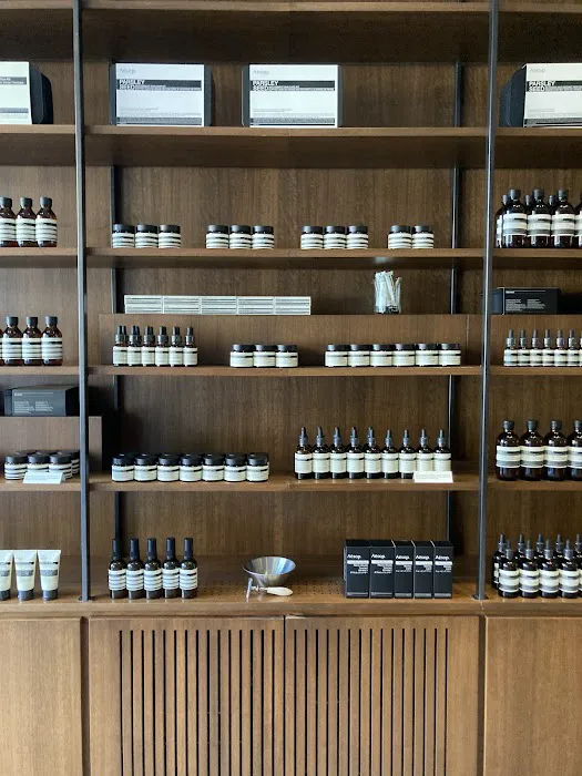 Aesop Lincoln Park 8