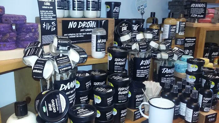 Lush Cosmetics Bucktown 7