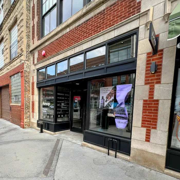 Aesop West Loop 6