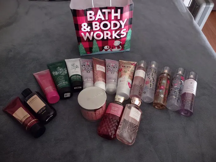 Bath & Body Works 6