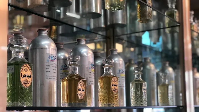 Paradise Perfumes Co. 4