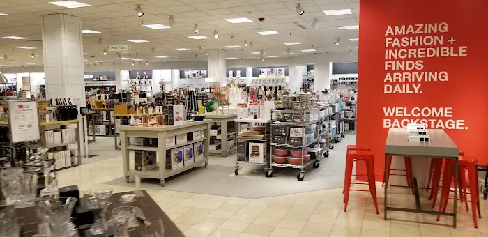 Macy's 0