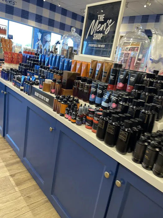 Bath & Body Works 1