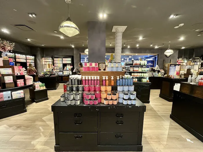 Bath & Body Works 5