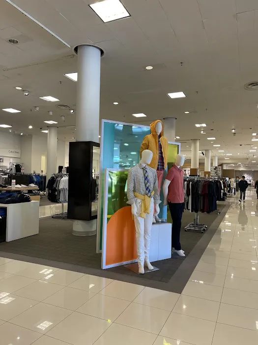Macy's 0