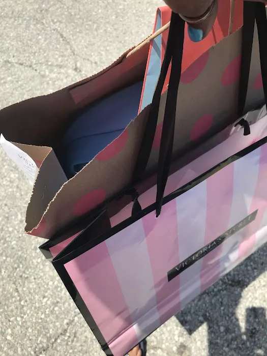 Victoria's Secret 3